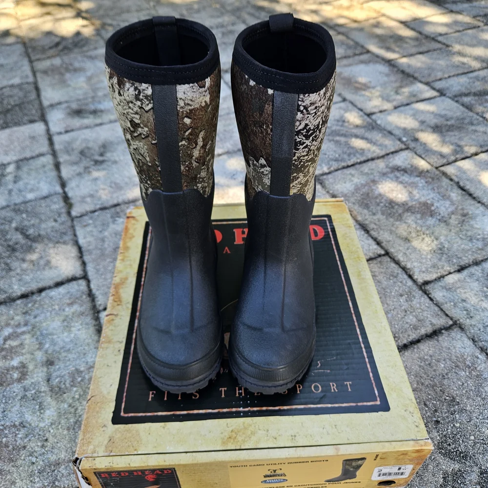 RedHead Youth Waterproof Camouflage Boots – Size 2